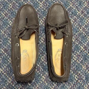 Preloved Tod’s Brown Loafers size 36